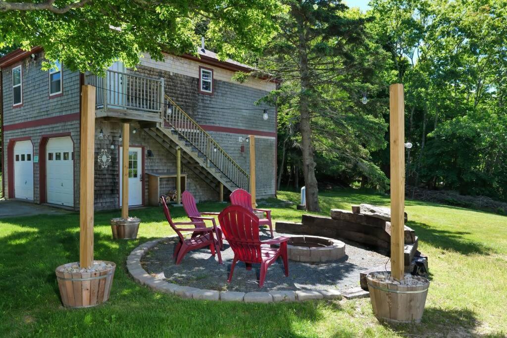 2 Bedroom Home W/ Pondside View Backyard Maine Escape Bar Harbor Extérieur photo