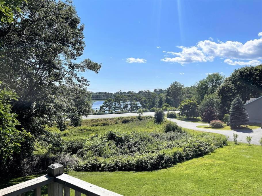 2 Bedroom Home W/ Pondside View Backyard Maine Escape Bar Harbor Extérieur photo